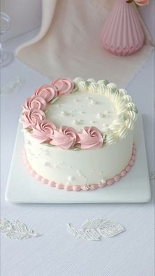 Bread Strawberry Cake